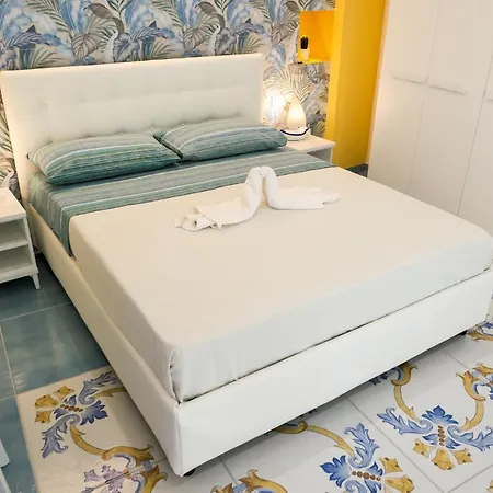 Cristianzerotre Hotel *